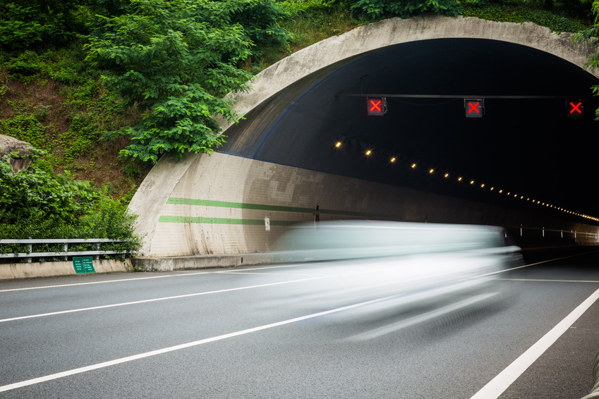 Neuer ADAC-Tunneltest: Hohe Sicherheitsstandards in Europa